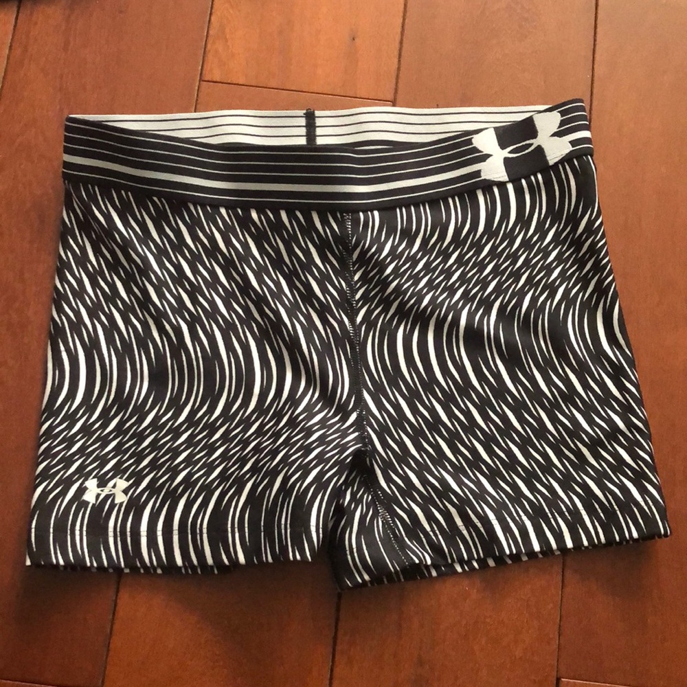 Under Armour Compression Shorts - image 2